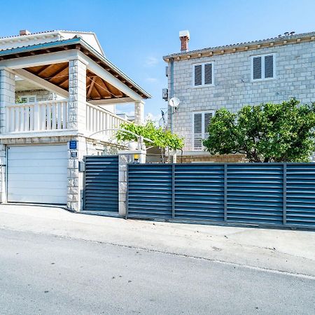 Apartments Pero - Free Parking Dubrovnik Exterior photo