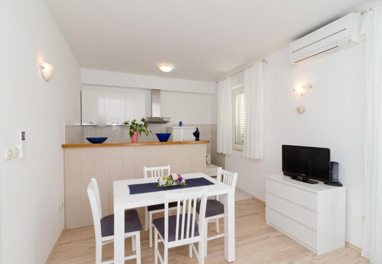 Apartments Pero - Free Parking Dubrovnik Exterior photo